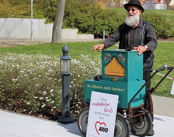 Mr. Evergreen erfreute am Nachmittag (Foto: Karl-Heinz Herrmann)