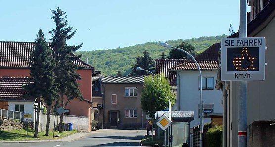 Mobile Geschwindigkeitsanzeige (Foto: Karl-Heinz Herrmann)