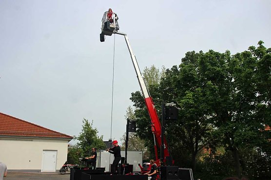 Zweite Auflage des Hebeb&uuml;hnenkonzert (Foto: Karl-Heinz Herrmann)