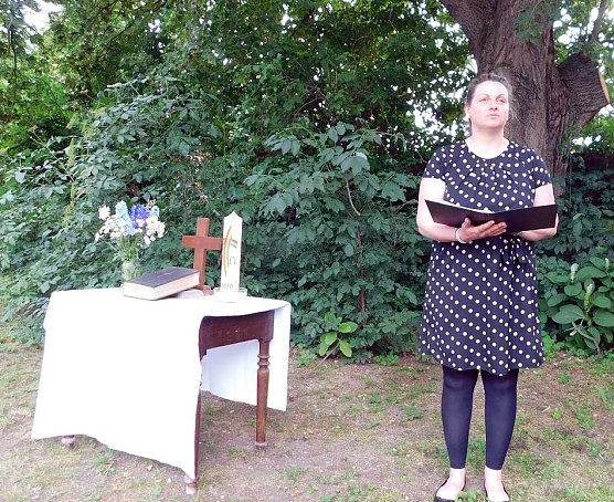 Johannistag � auf Sparflamme (Foto: Peter Zimmer)