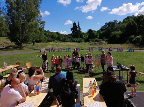 Zuckertütenfest der KiTa Käferland (Foto: Skate Arena) Zuckertütenfest der KiTa Käferland (Foto: Skate Arena)