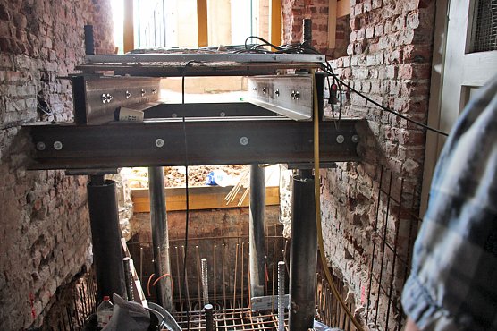 Interessante Befahrung der Lindner-Villa (Foto: Karl-Heinz Herrmann)