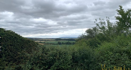 Blick zum Kyffh&auml;user (Foto: oas)