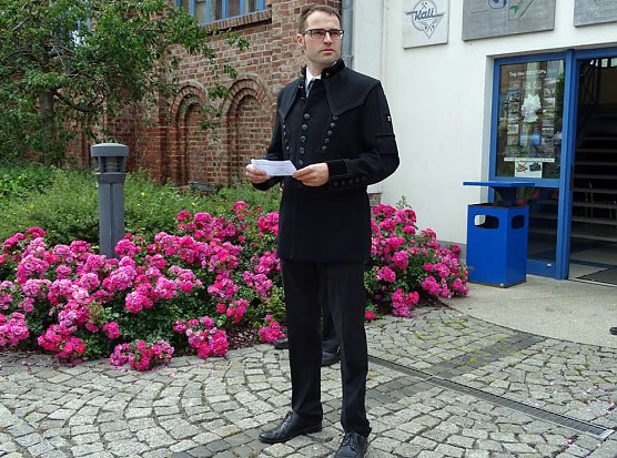 Bergbautechnologen erhielten Zeugnisse (Foto: Birgit Jung)