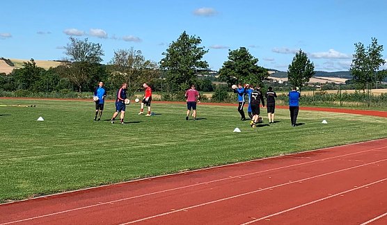 Auch bei den praktischen &Uuml;bungen galt der Mindestabstand (Foto: S.Beer)