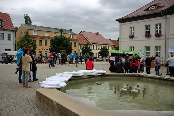 Startschuss f&uuml;r B&uuml;rgerbus in Bad Frankenhausen (Foto: Karl-Heinz Herrmann)