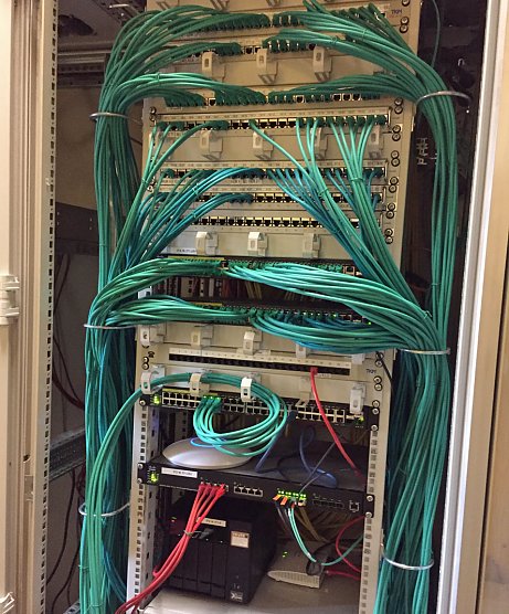 Mit neuer Technik ins neue Schuljahr (Foto: Markus Zech)