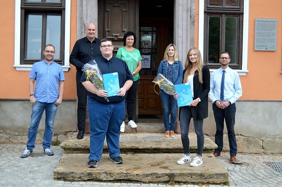 Mit guten Zeugnissen ins Arbeitsverh&auml;ltnis (Foto: Stadt Sondershausen)