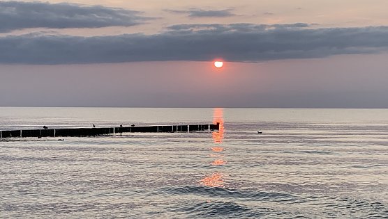 Sonnenuntergang bei Wustrow im Fischland (Foto: oas)