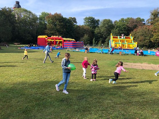Herbsttreffen der Pflegefamilien (Foto: Landratsamt Kyffh&auml;userkreis)