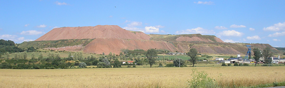 Halde bei Großfurra, Symbolbild (Foto: Michael Sander/wikimedia commons CC-BY-SA-3.0,2.5,2.0,1.0) Halde bei Großfurra, Symbolbild (Foto: Michael Sander/wikimedia commons CC-BY-SA-3.0,2.5,2.0,1.0)