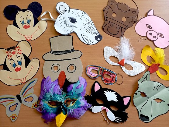 Masken basteln f&uuml;r Fasching (Foto: Integrative Kindertagesst&auml;tte Kindervilla)