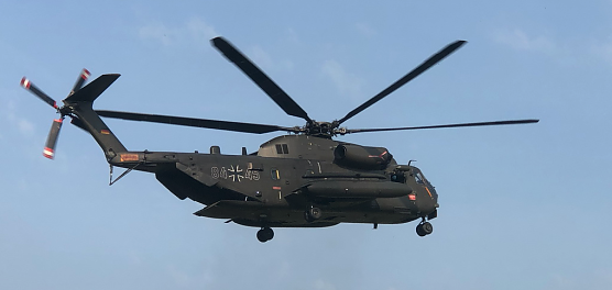 Bundeswehrhubschrauber &uuml;ber Sondershausen (Foto: S. Dietzel)