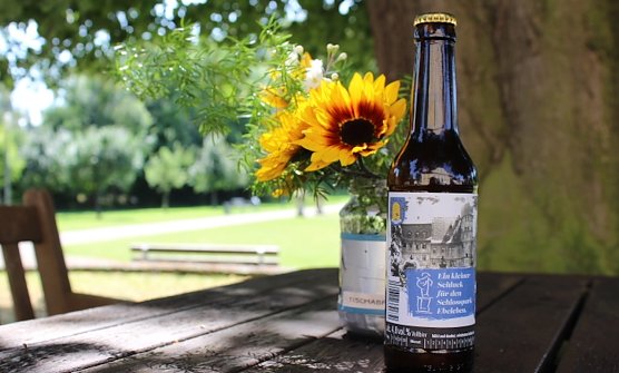 Ein kleiner Schluck f&uuml;r den Schlosspark Ebeleben (Foto: Eva Maria Wiegand)