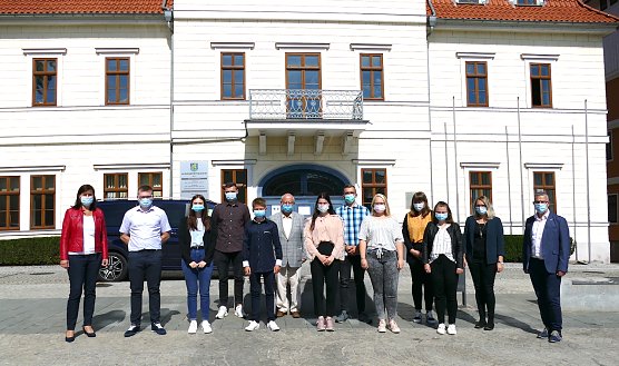 v.l.Landr&auml;tin Antje Hochwind-Schneider; Herr Dr. Thiele; Ausbildungsleiter Herr Etzel (Foto: LRA Sondershausen)