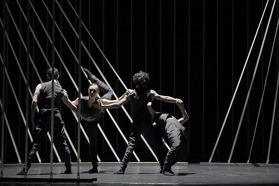 Compagnie Ballett Trier, "Rituale" (Foto: Bettina St&ouml;&szlig;)