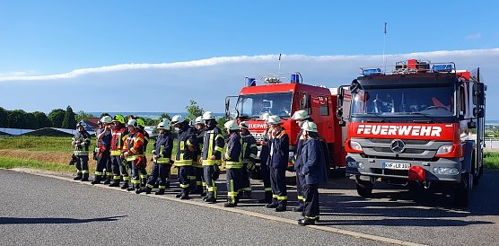 Freiwillige Feuerwehren absolvieren 70 Stundenlehrgang (Foto: Kreisausbilder Dirk Thieme)