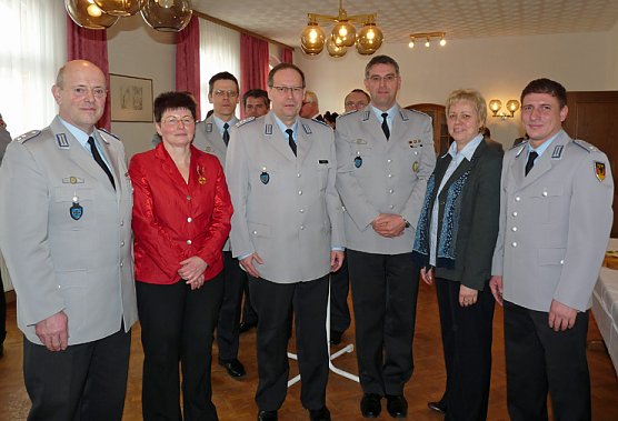 Verdienstorden an Regina Girschele (Foto: Karl-Heinz Herrmann)