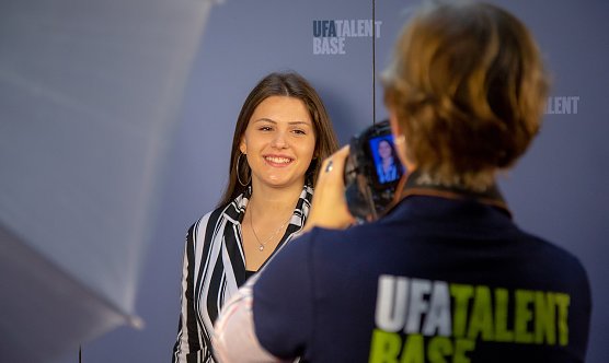 Am Samstag ist Casting in der Südharz Galerie (Foto: UFA Talent Base) Am Samstag ist Casting in der Südharz Galerie (Foto: UFA Talent Base)