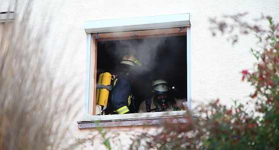 Wohnungsbrand heute Vormittag in Sondershausen (Foto: Silvio Dietzel) Wohnungsbrand heute Vormittag in Sondershausen (Foto: Silvio Dietzel)