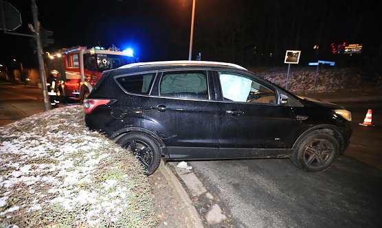 Unfall in Sondershausen (Foto: S.Dietzel) Unfall in Sondershausen (Foto: S.Dietzel)