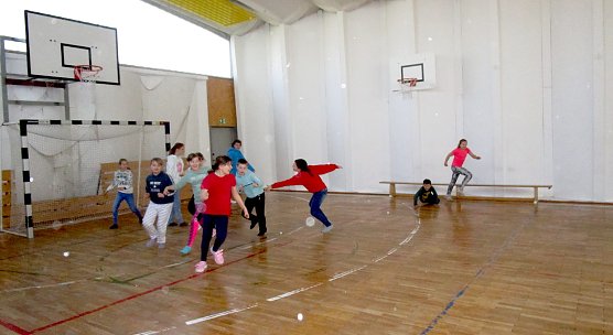 Winterferienspaß im Freizeitzentrum Artern (Foto: Janet Haselhuhn) Winterferienspaß im Freizeitzentrum Artern (Foto: Janet Haselhuhn)