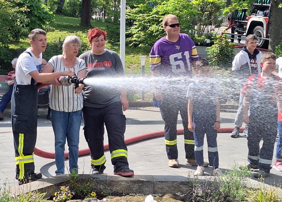 v.l.n.r. P.Sickel, D.Römer, H. Jauch, M.Müller (Foto: Diana Koschinek) v.l.n.r. P.Sickel, D.Römer, H. Jauch, M.Müller (Foto: Diana Koschinek)