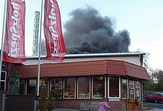 Gro&szlig;brand Neuheide (Foto: Karl-Heinz Herrmann)