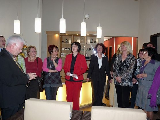 Übergabe Therme (Foto: Karl-Heinz Herrmann) Übergabe Therme (Foto: Karl-Heinz Herrmann)