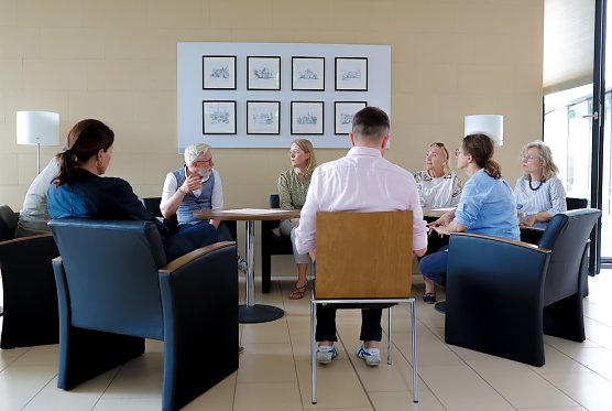 h.mi.li.Chef der Th&uuml;ringer Staatskanzlei und Minister f&uuml;r Kultur-, Bundes- und Europaangelegenheiten, Prof. Dr. Benjamin-Immanuel Hoff; h.mi.re. Martina Langenberger, Gesch&auml;ftsf&uuml;hrerin der Landesmusikakademie (Foto: Antje Lange)