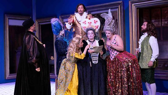 Szenenfoto aus "Die Hochzeit des Figaro" (Foto: TNLOS) Szenenfoto aus "Die Hochzeit des Figaro" (Foto: TNLOS)