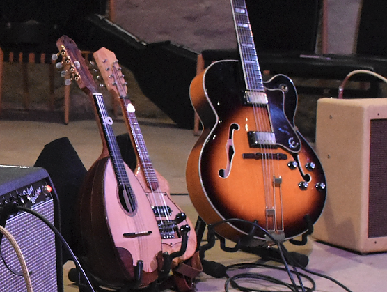 Zupfernight in der Landesmusikakademie Sondershausen (Foto: Wieland Gruppe) Zupfernight in der Landesmusikakademie Sondershausen (Foto: Wieland Gruppe)