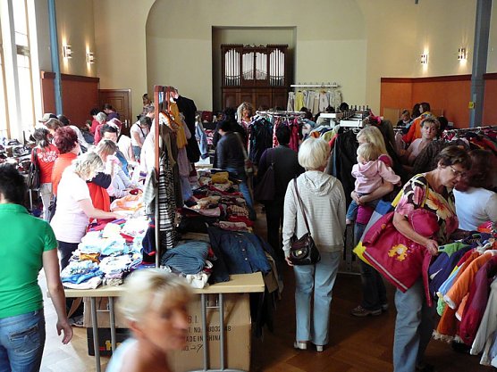 Günstig Kinder- und Teeniekleidung kaufen! (Foto: Jana Groß) Günstig Kinder- und Teeniekleidung kaufen! (Foto: Jana Groß)