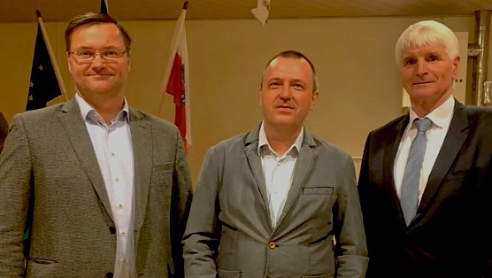 v.li.n.re. Landtagsabgeordneter Stefan Schard (CDU); Spitzenkandidat Sven Oesterheld (parteilos); Johannes Selle wurde im Wahlkreis 11/Kyffh&auml;userkreis II zur Landtagswahl 2024 nominiert (Foto: CDU privat)