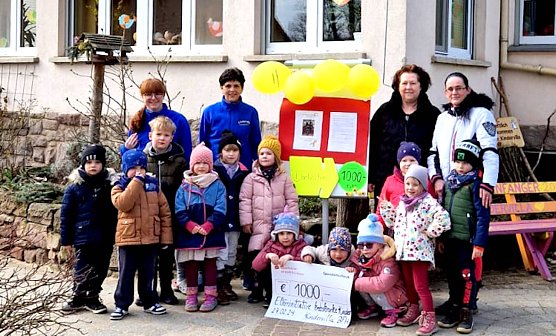 Kindervilla Bad Frankenhausen sammelt 1000 Euro f&uuml;r die Kinderkrebshilfe (Foto: Katrin Milde)