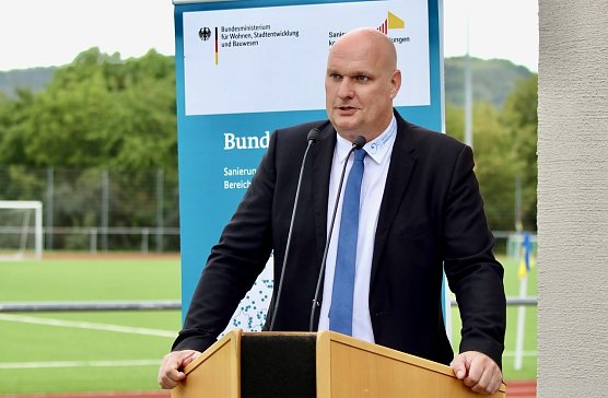 Alter und neuer B&uuml;rgermeister von Sondershausen, Steffen Grimm. Hier bei der Er&ouml;ffnung des Sportzentrums am G&ouml;ldner (Archiv) (Foto: emw)