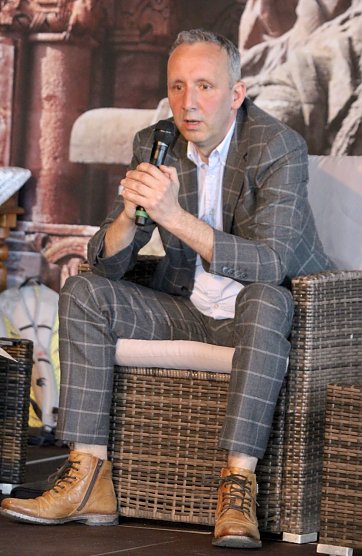 Andreas Hartung-Schettler (AfD) - Podiumsdiskussion 2024 auf dem Kyffh&auml;user Burghof (Foto: Eva Maria Wiegand)