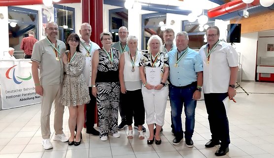 Bpsselerinnen und Bossler freuen sich über eine erfolgreiche Meisterschaft (Foto: Torsten Kawaletz) Bpsselerinnen und Bossler freuen sich über eine erfolgreiche Meisterschaft (Foto: Torsten Kawaletz)