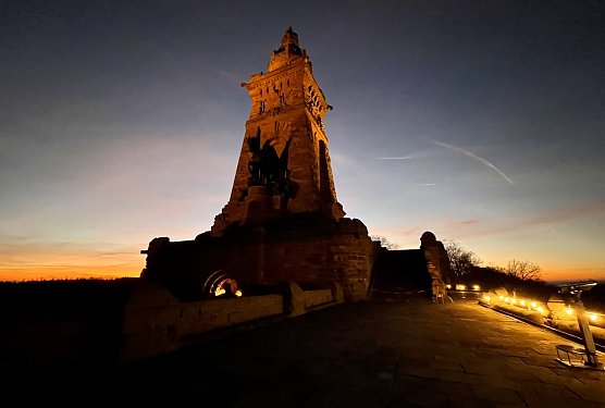 Taschenlampenf&uuml;hrung auf dem Kyffh&auml;user (Foto: Heiko Kolbe)