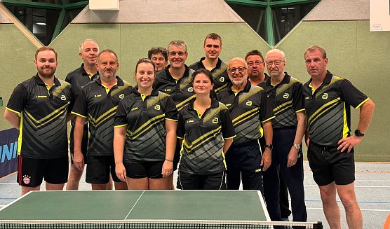 Auch unter neuen Vereinsfarben ein erfolgreicher Start der Abteilung  Tischtennis unter Schwarz/Gelb. (Foto: O. John)