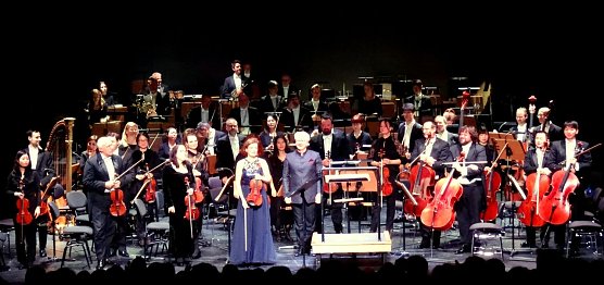 3. Sinfoniekonzert im Theater (Foto: Christel Laude)