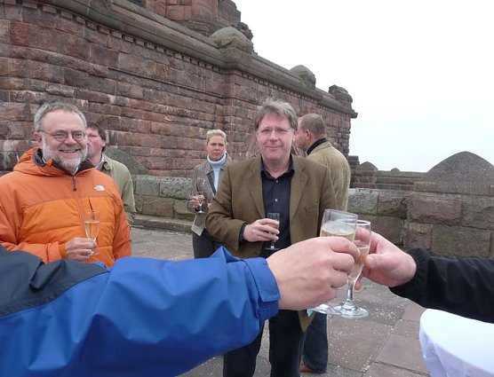 Stützmauer am Kyffhäuser (Foto: Karl-Heinz Herrmann) Stützmauer am Kyffhäuser (Foto: Karl-Heinz Herrmann)