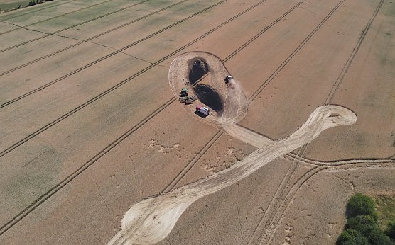 Feldbrand bei Großfurra (Foto: S.Dietzel) Feldbrand bei Großfurra (Foto: S.Dietzel)