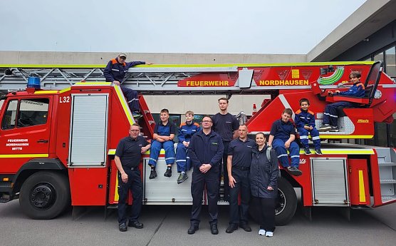 Jugenfeuerwehr Großberndten (Foto: Thomas Apel) Jugenfeuerwehr Großberndten (Foto: Thomas Apel)