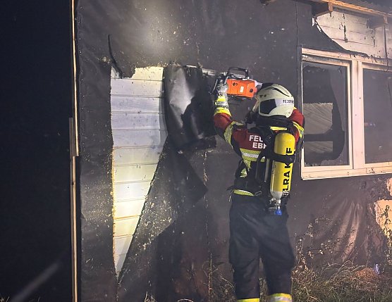 Brandstiftung an einer Laube in Allmenhausen (Foto: S.Dietzel)