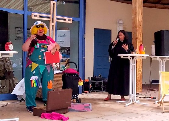 Clownbesuch in der Ev. Kirchengemeinde Bad Frankenhausen (Foto: Peter Zimmer)