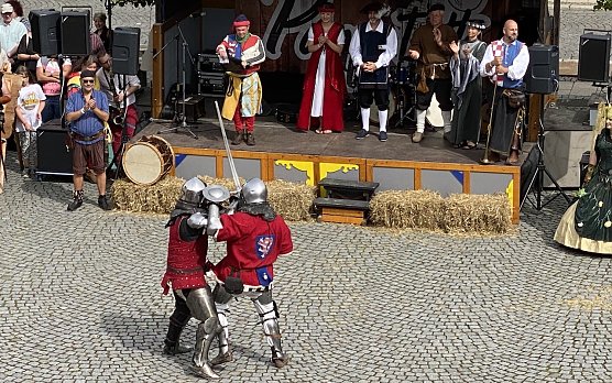 Buntes Spektakel im Herzen Th&uuml;ringens: Mittelaltefest in Bad Langensalza am 30. und 31. August (Foto: emw)