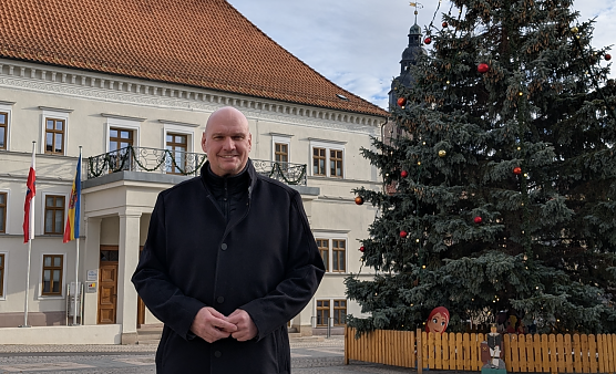 Weihnachtsgru&szlig;wort des B&uuml;rgermeisters Steffen Grimm (Foto: Janine Skara)