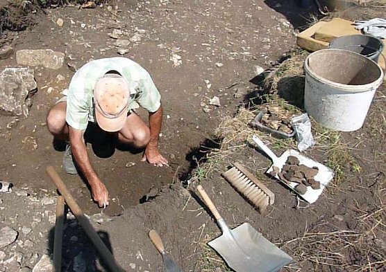 Grabungen auf Frauenberg (Foto: Karl-Heinz Herrmann)