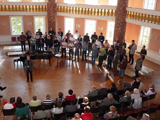 Weihnachtsworkshop (Foto: Karl-Heinz Herrmann)